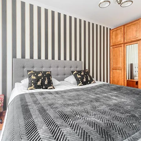 Bursztynowe Komnaty Apartament