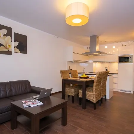 Apartament Bursztynowe Komnaty Darłówko