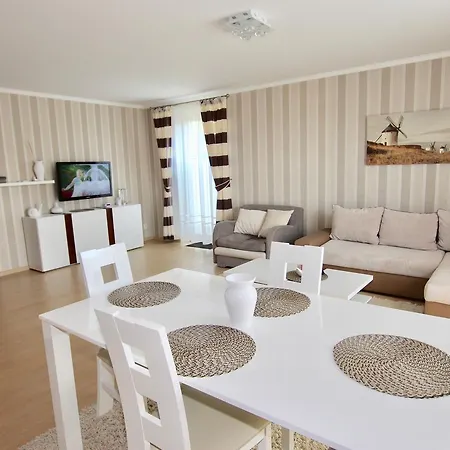 Apartament Bursztynowe Komnaty